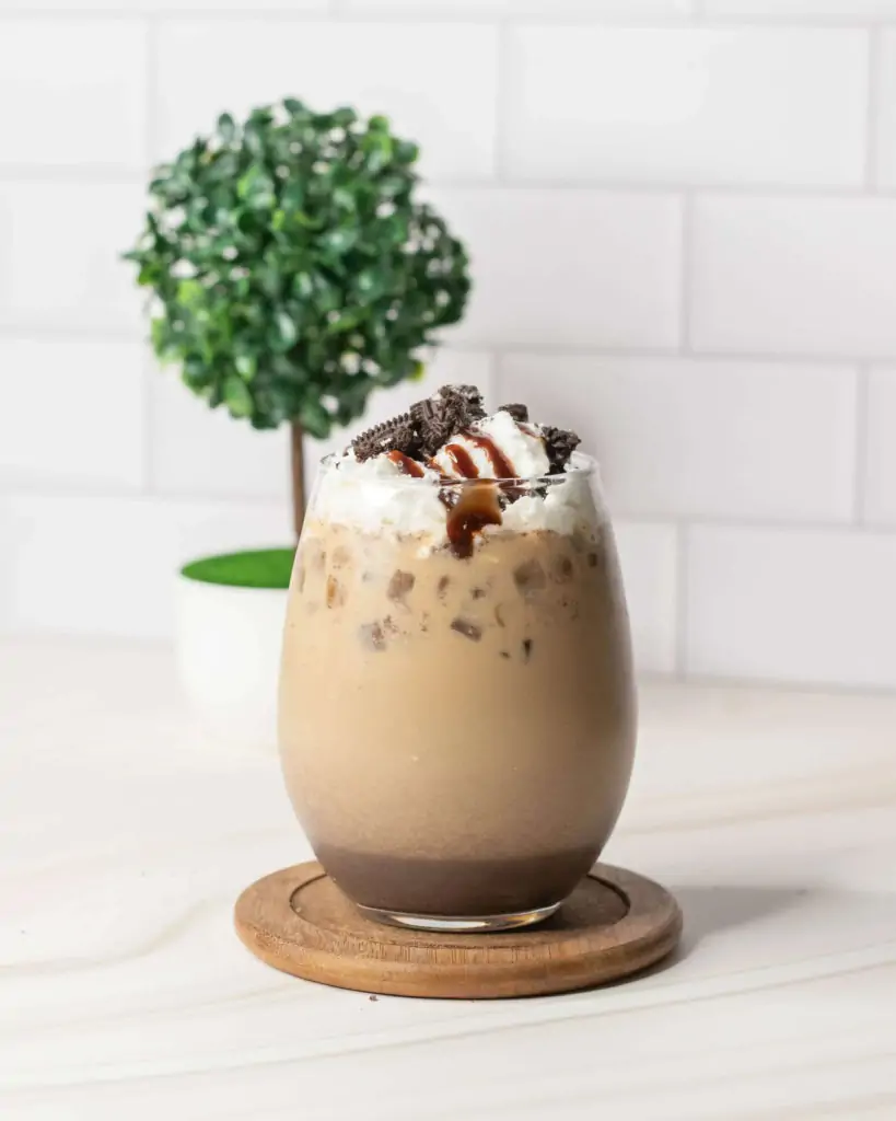 Copycat Dunkin Iced Coffee-Coffeo Couch