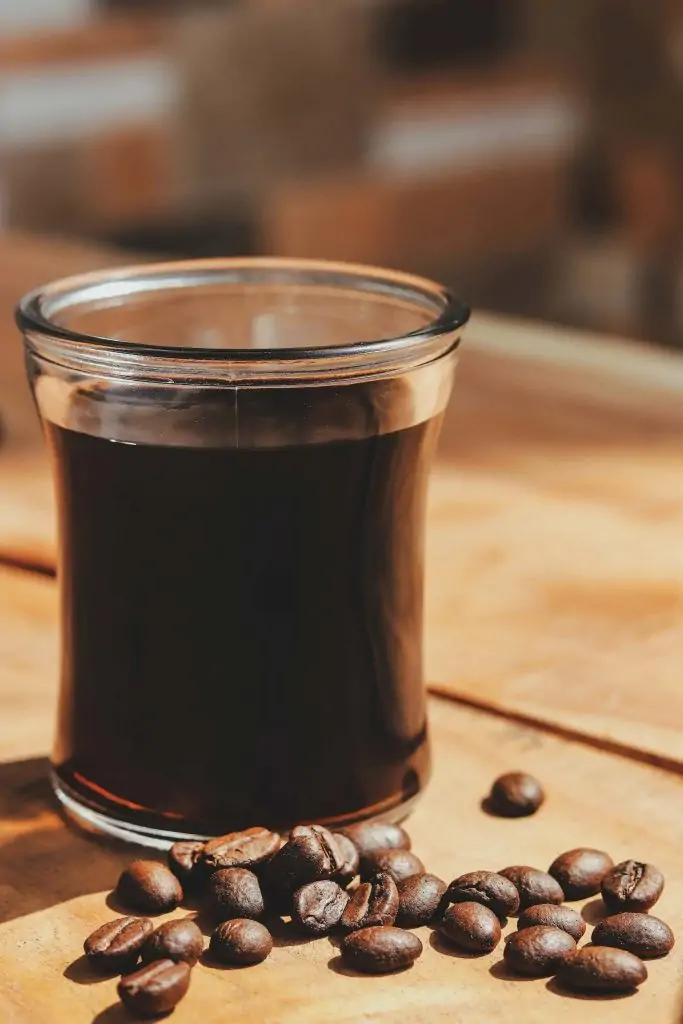 BLACK EYE COFFEE - COFFEO COUCH